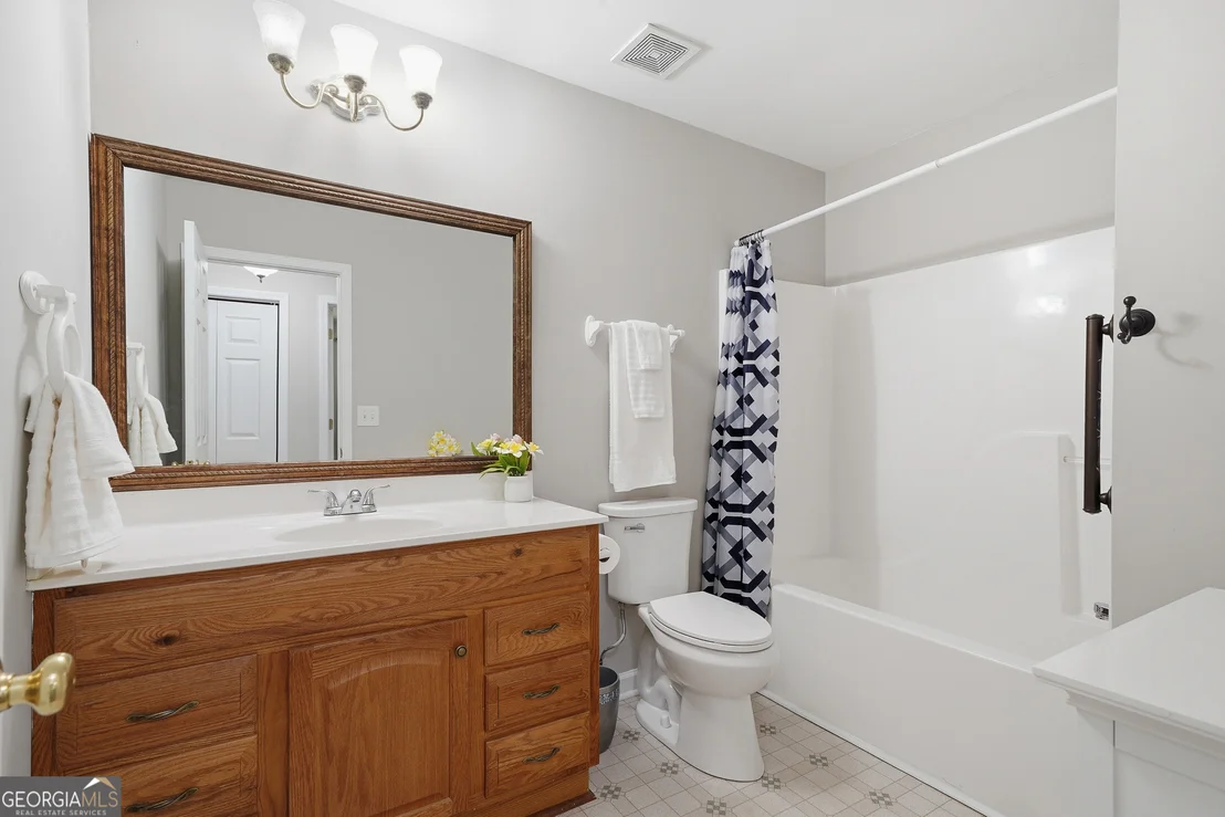 Photo of 9121 Roy Road