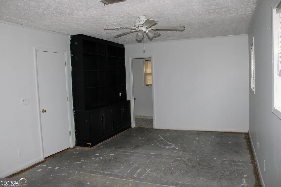 Photo of 338 Lakeview Drive