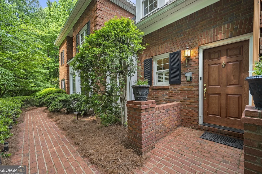 Photo of 9100 Huntcliff Trace