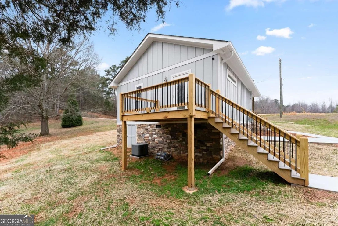 Photo of 4147 Perry Drive