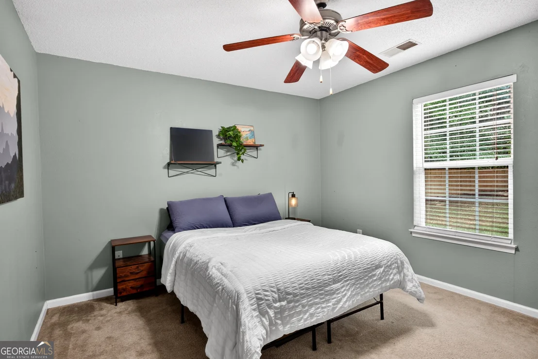 Photo of 410 Shadowbrook Circle