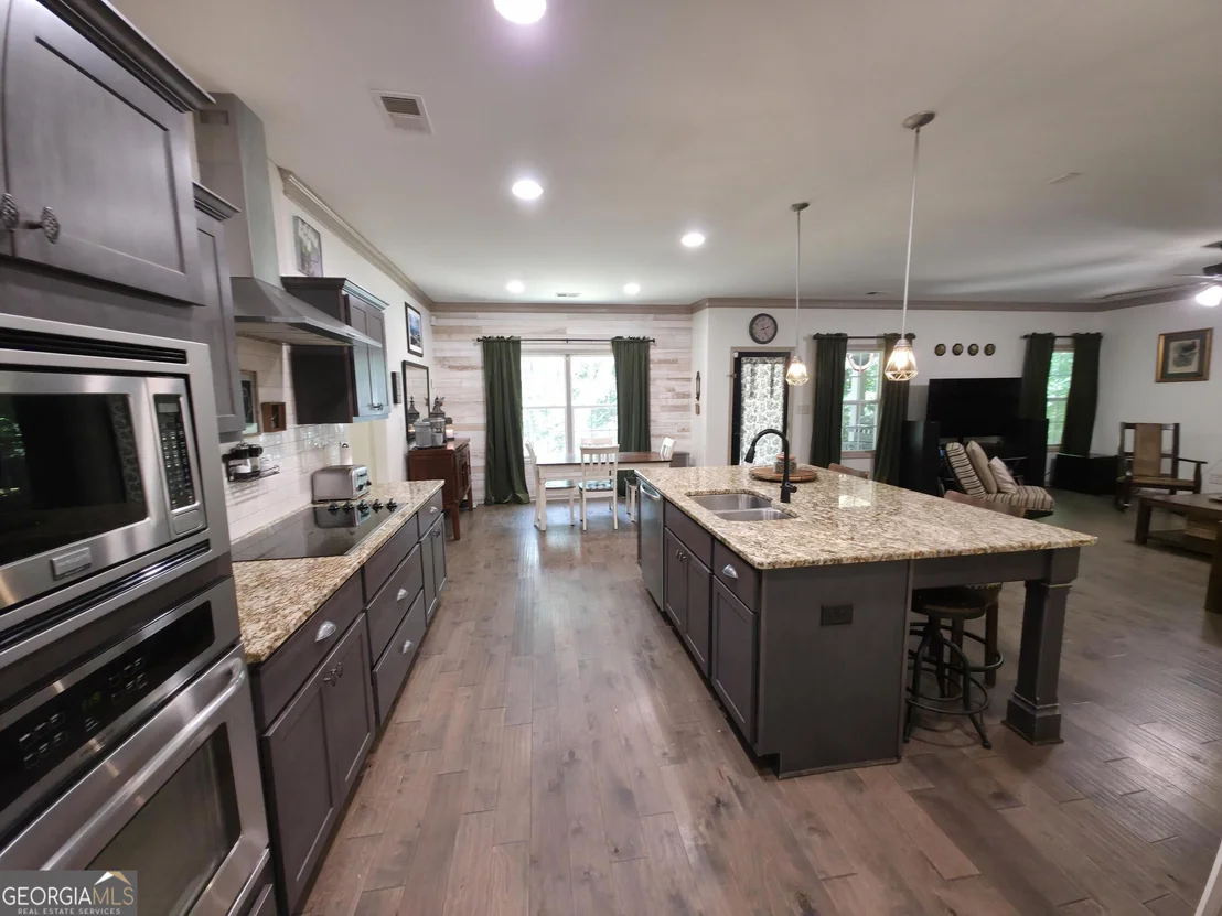 Photo of 96 Oak Leaf Way