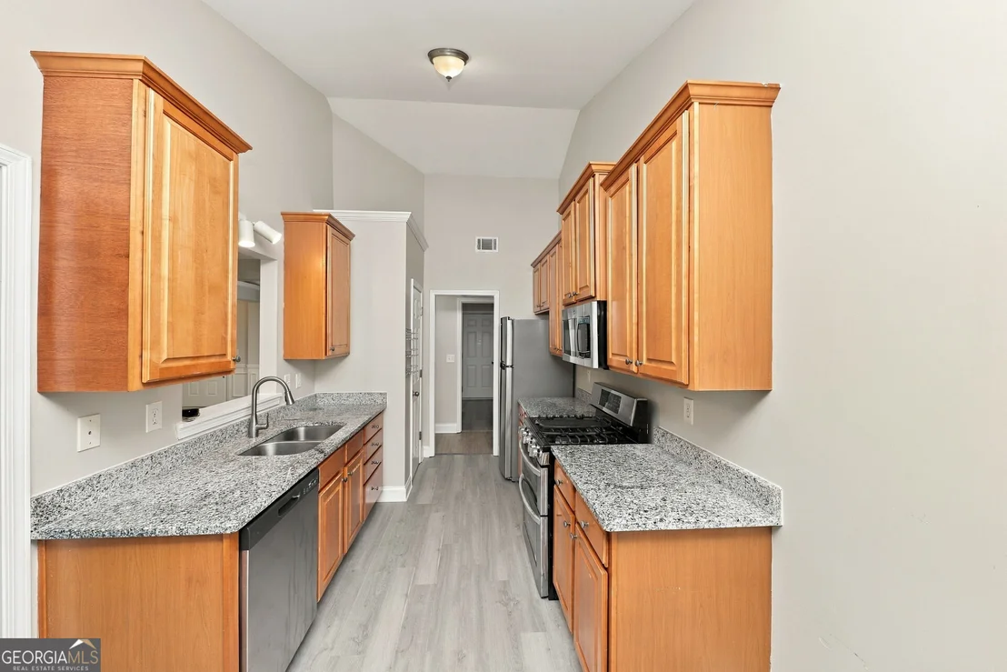 Photo of 32 Devynwood Lane