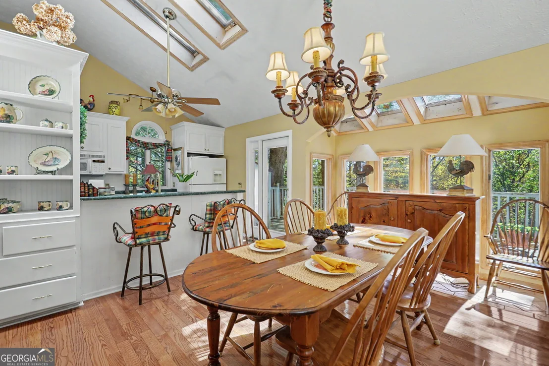 Photo of 191 Applewood Drive