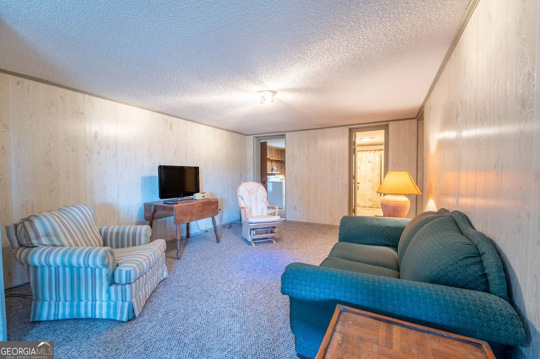 Photo of 375 Western Way
