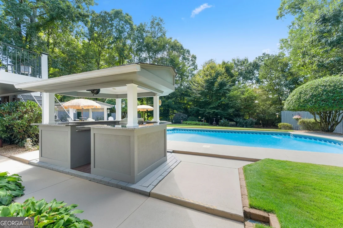 Photo of 5725 Ash Drive