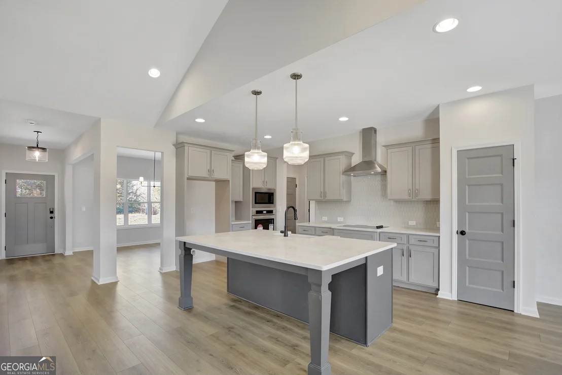 Photo of 1100 Patterson Road