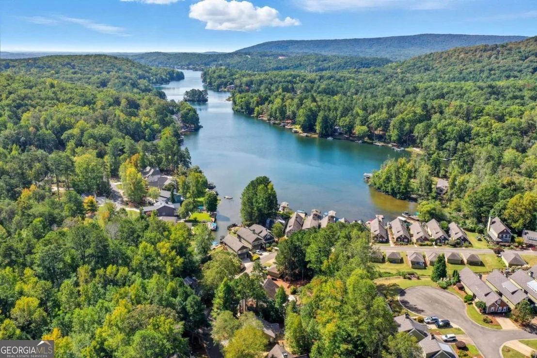 Photo of 263 Lakeside Drive