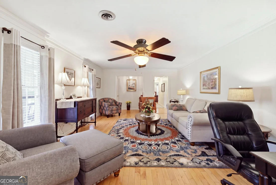 Photo of 155 Valley Road