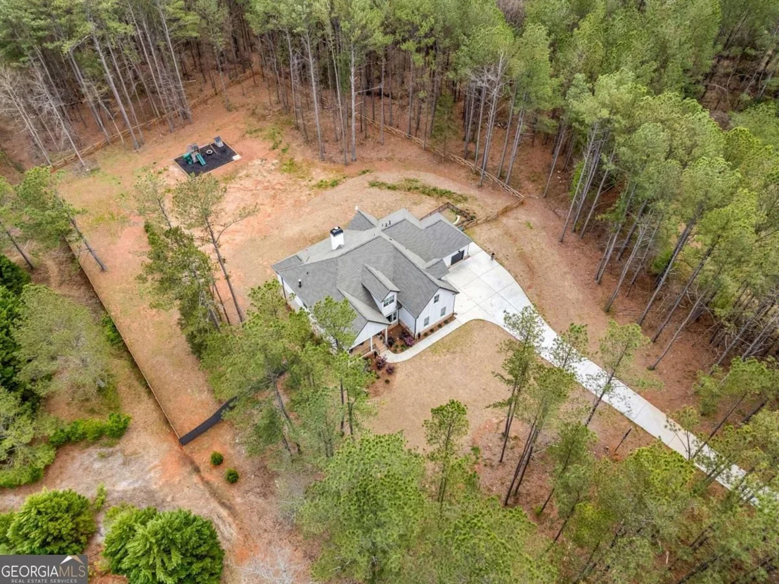Photo of 8215 Hwy 81