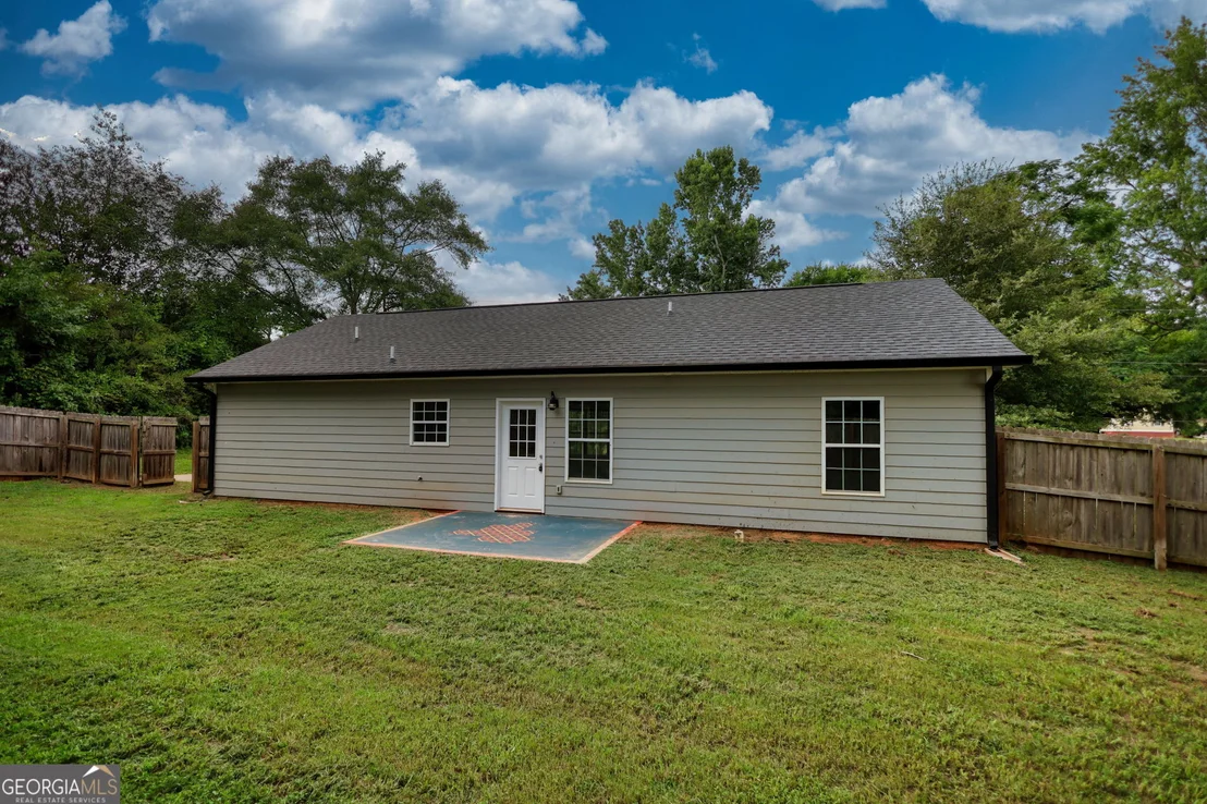 Photo of 1020 Flat Rock Road