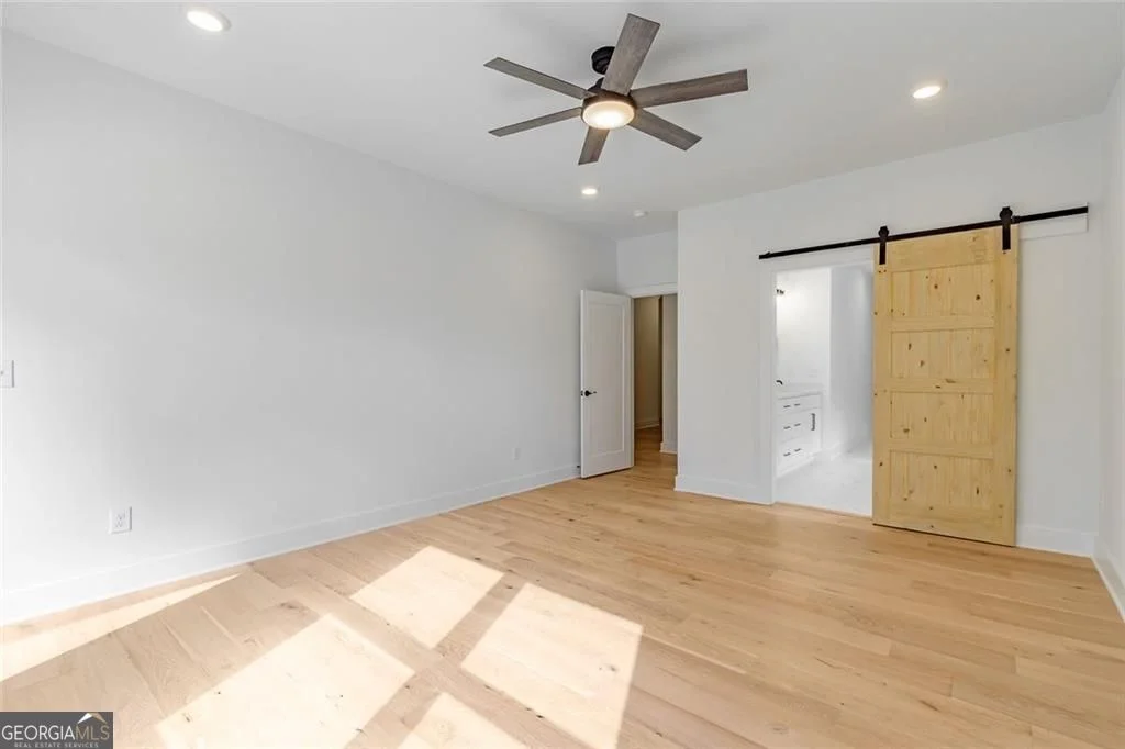 Photo of 5808 Swinging Gate Road