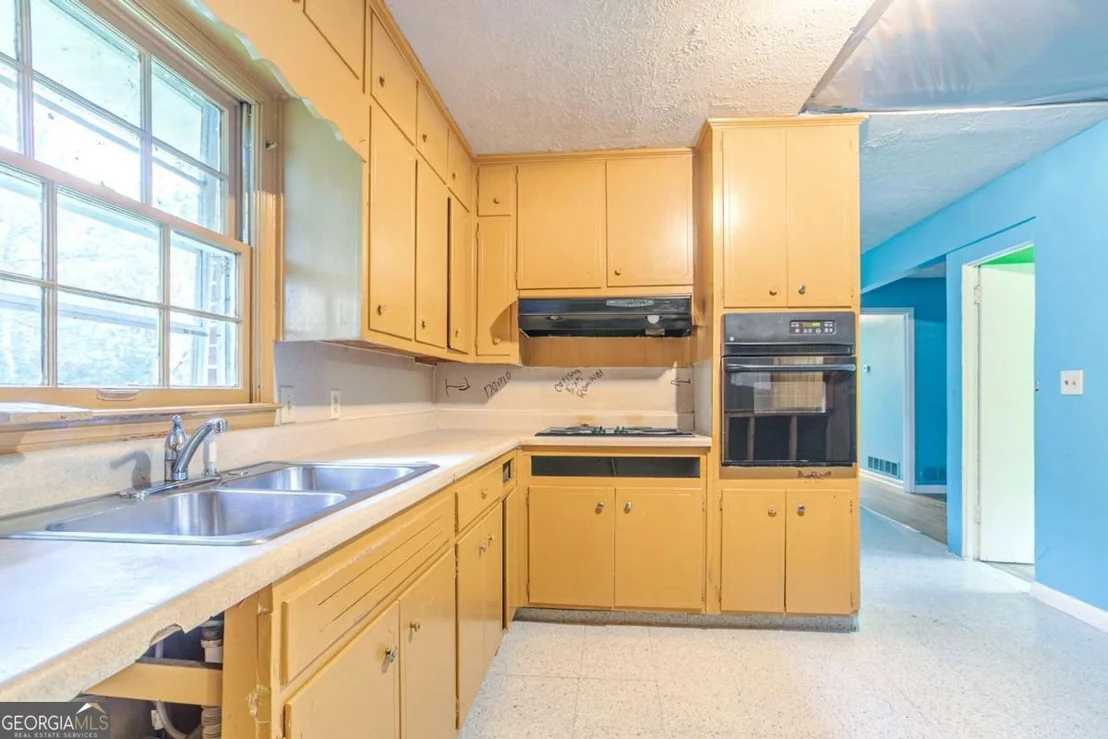 Photo of 310 Samaritan Drive