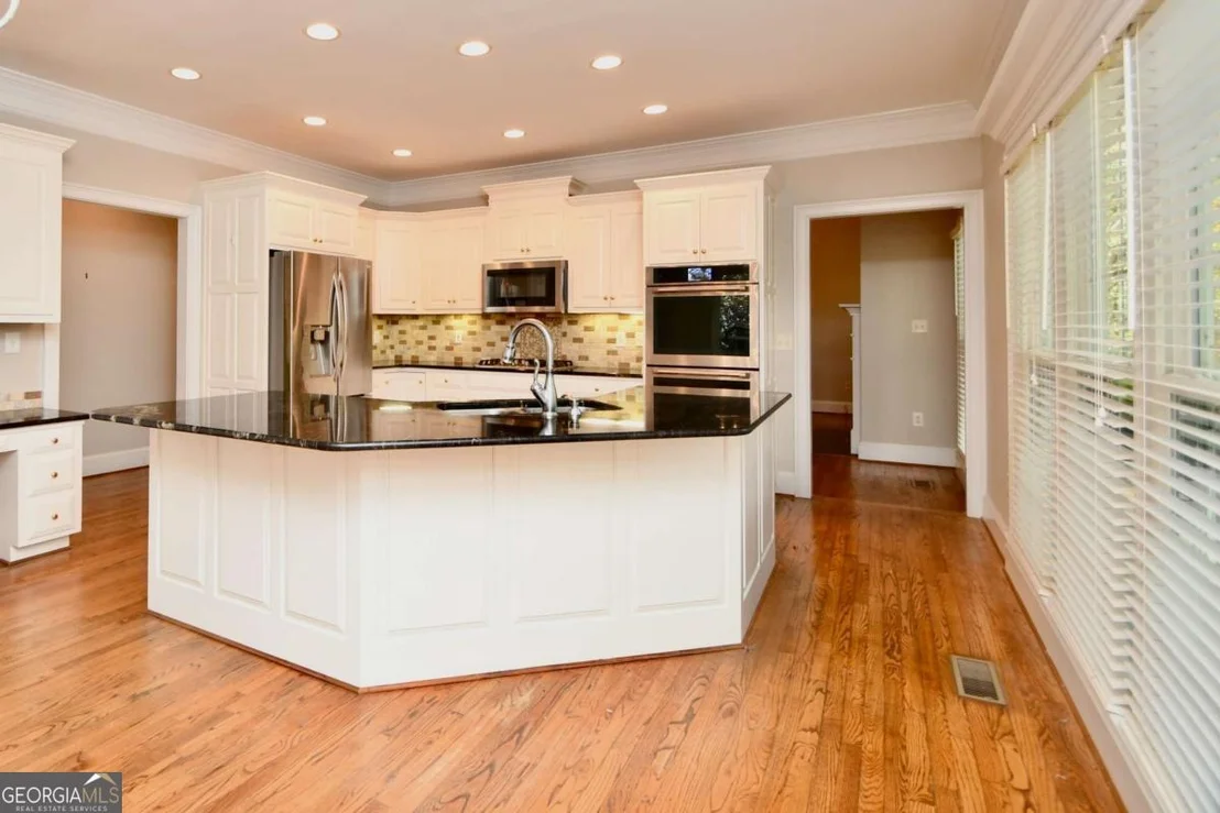 Photo of 218 Thornhill Drive