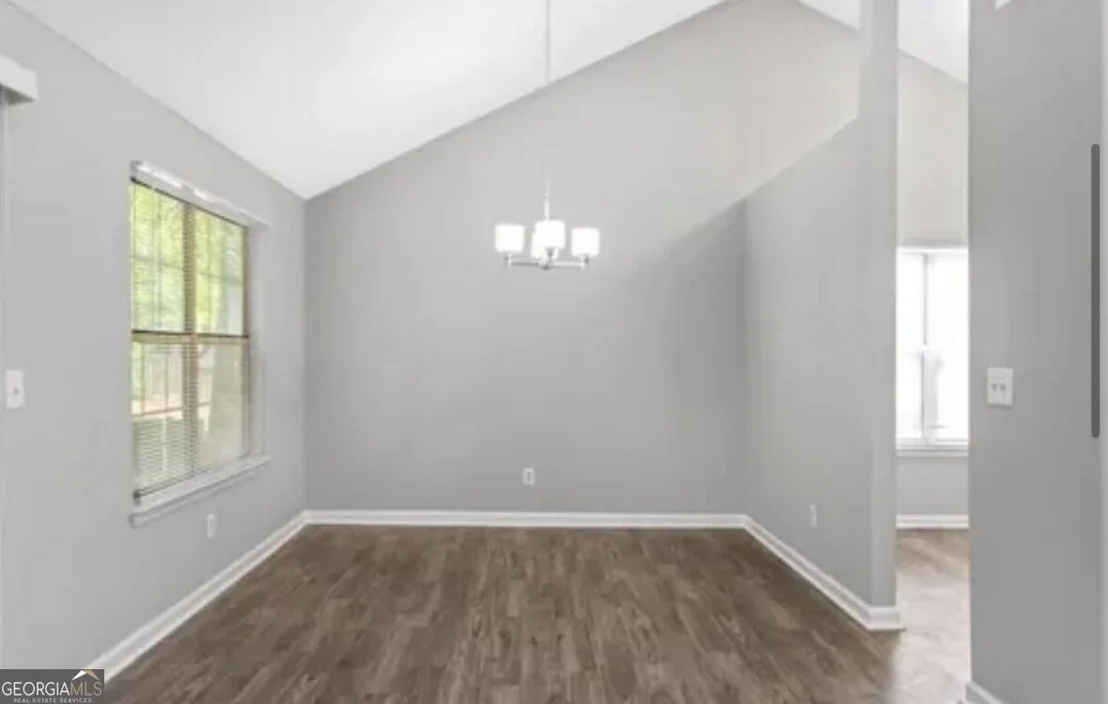 Photo of 956 Forest Path