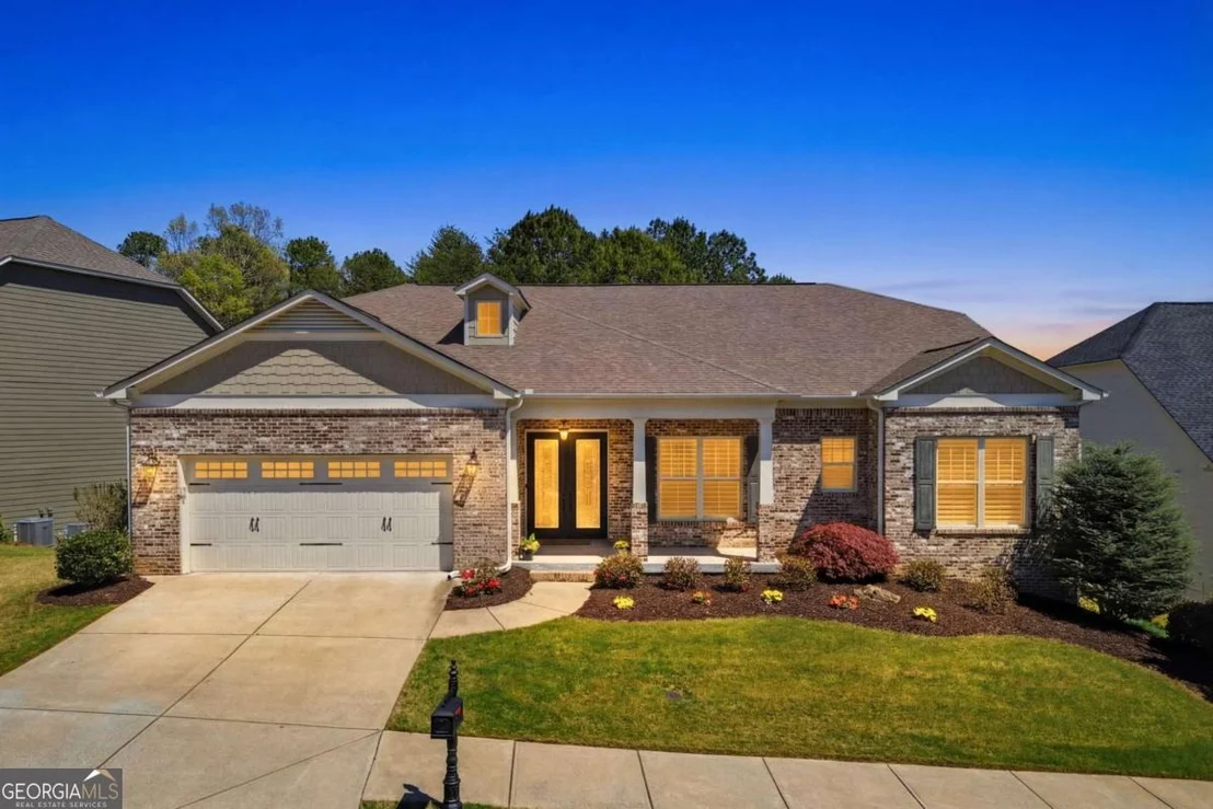 Photo of 655 Hemlock Trail
