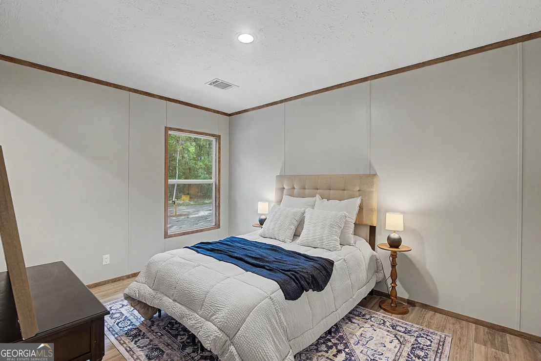 Photo of 1228 Hatcher Drive NE