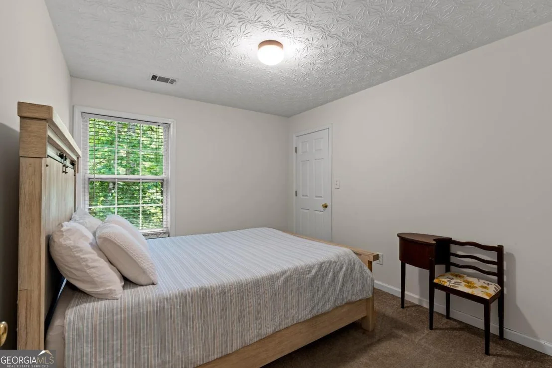 Photo of 305 Penfield Circle