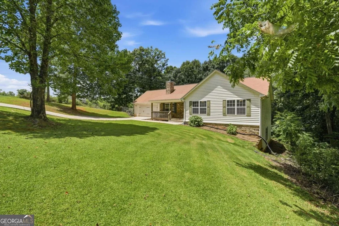 Photo of 309 Barney Fields Road