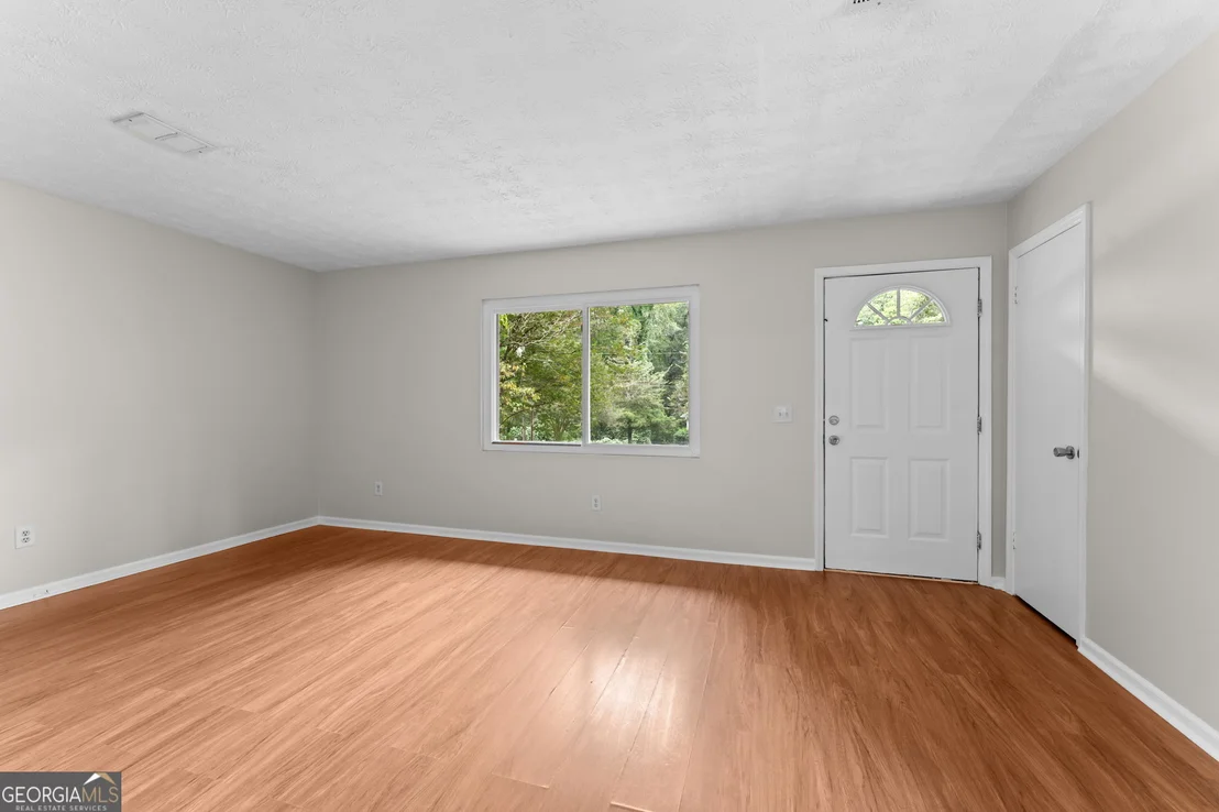 Photo of 494 Sunset Circle