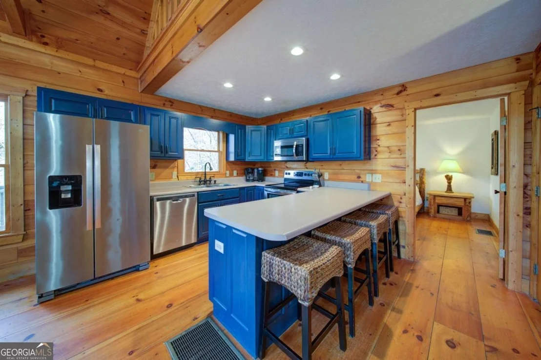 Photo of 265 Echo Lane
