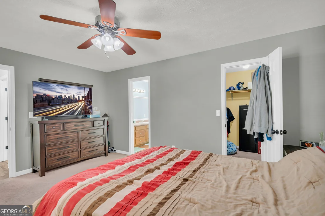 Photo of 415 Ivory Drive