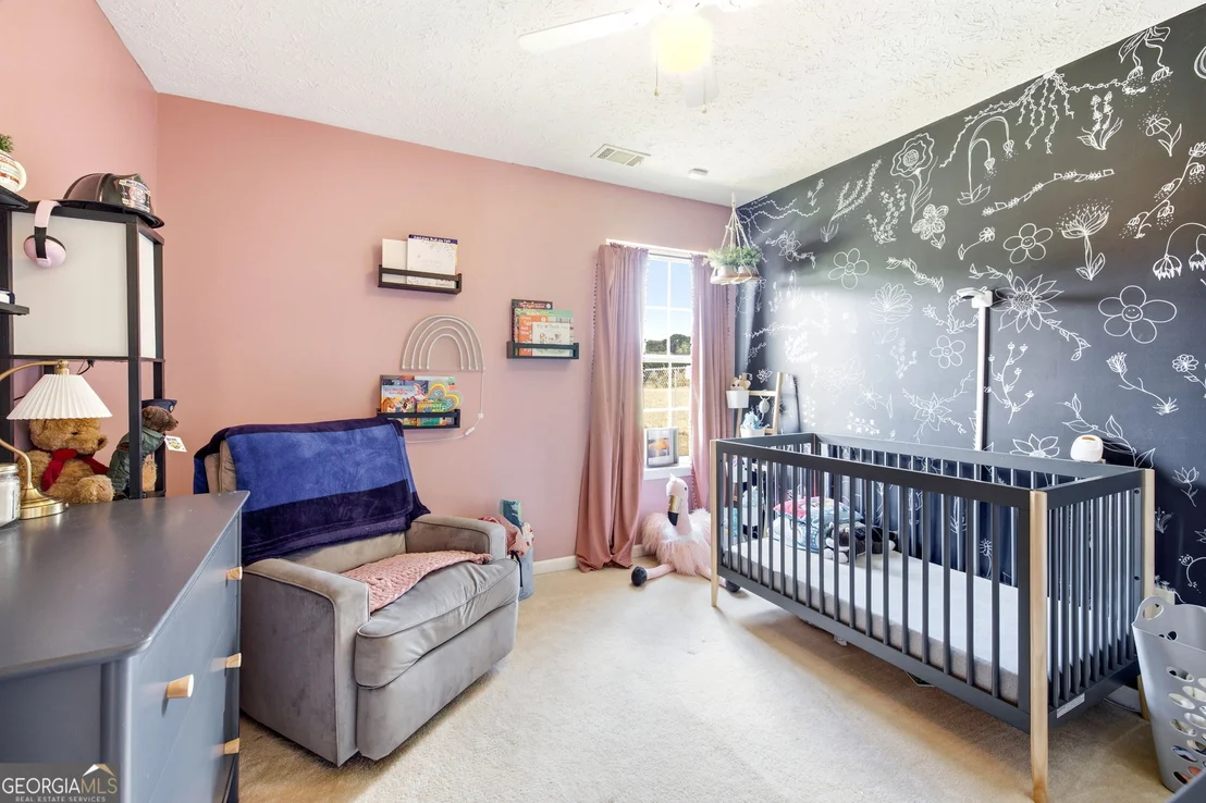 Photo of 121 Crest View Drive