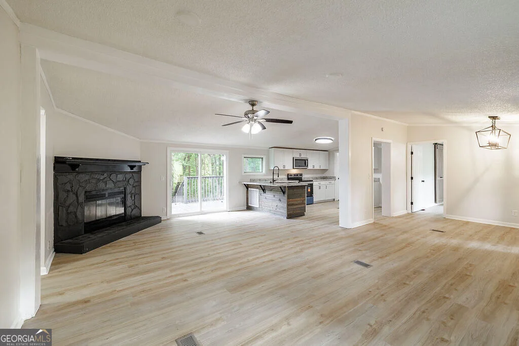 Photo of 194 Adams Road