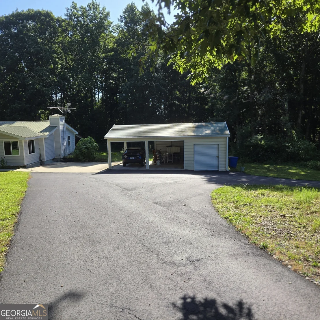 Photo of 1312 Fairview School Road