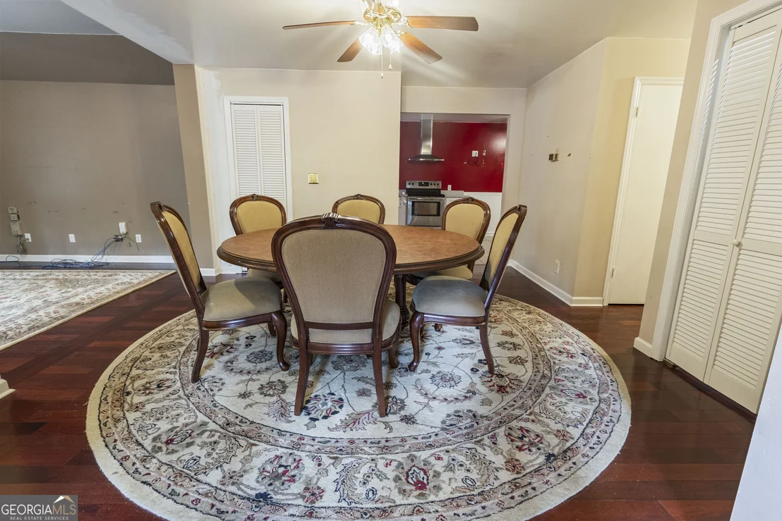 Photo of 82 Walton Way