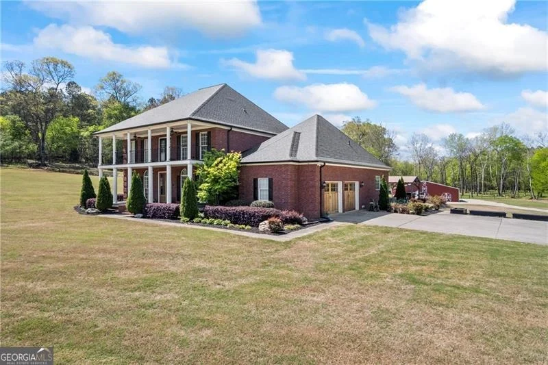 Photo of 175 Tom Jones Road