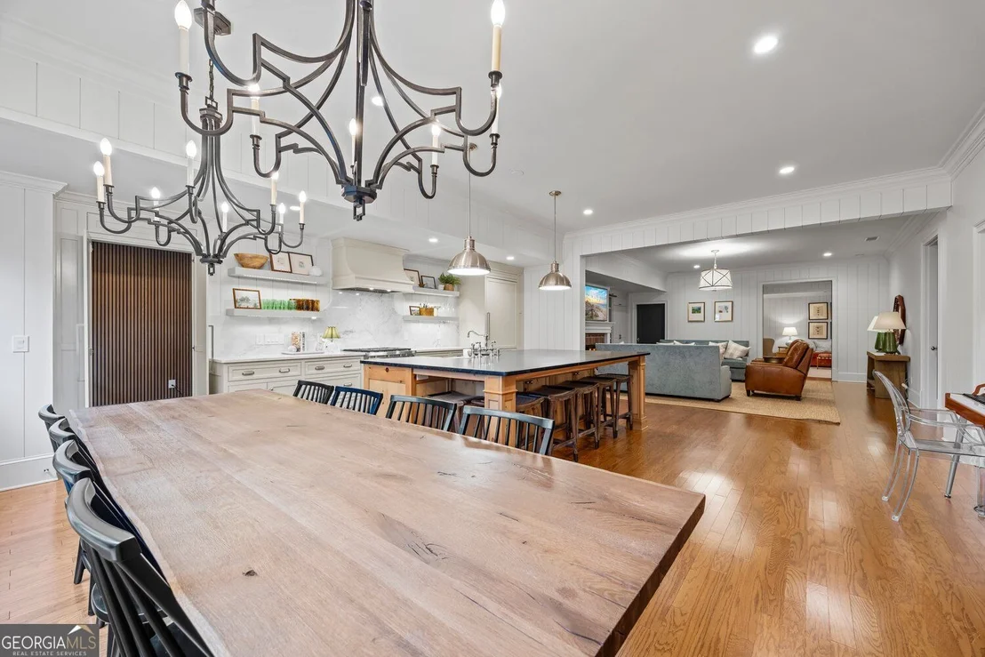 Photo of 5727 Mountain Oak Drive