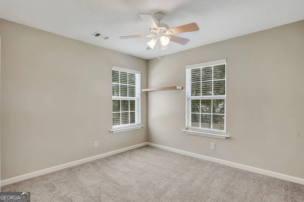 Photo of 210 Brown Thrush Road