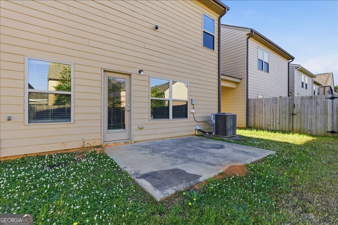 Photo of 1610 Labonte Parkway