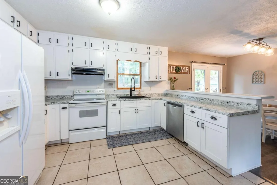 Photo of 795 Pioneer Road
