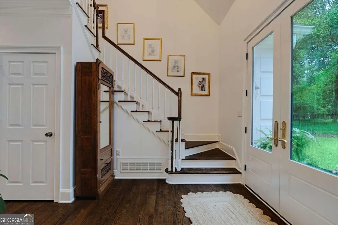 Photo of 152 Thornhill Drive
