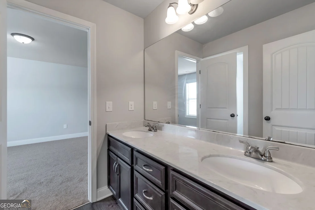 Photo of 2080 Marlborough Drive