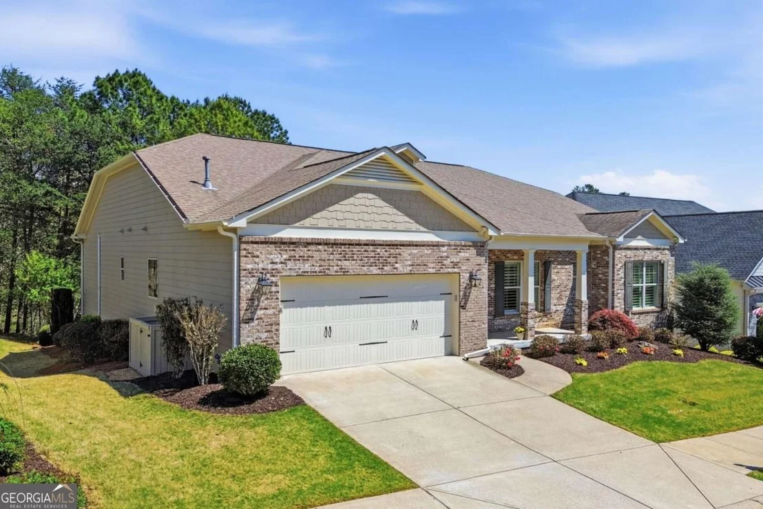 Photo of 655 Hemlock Trail