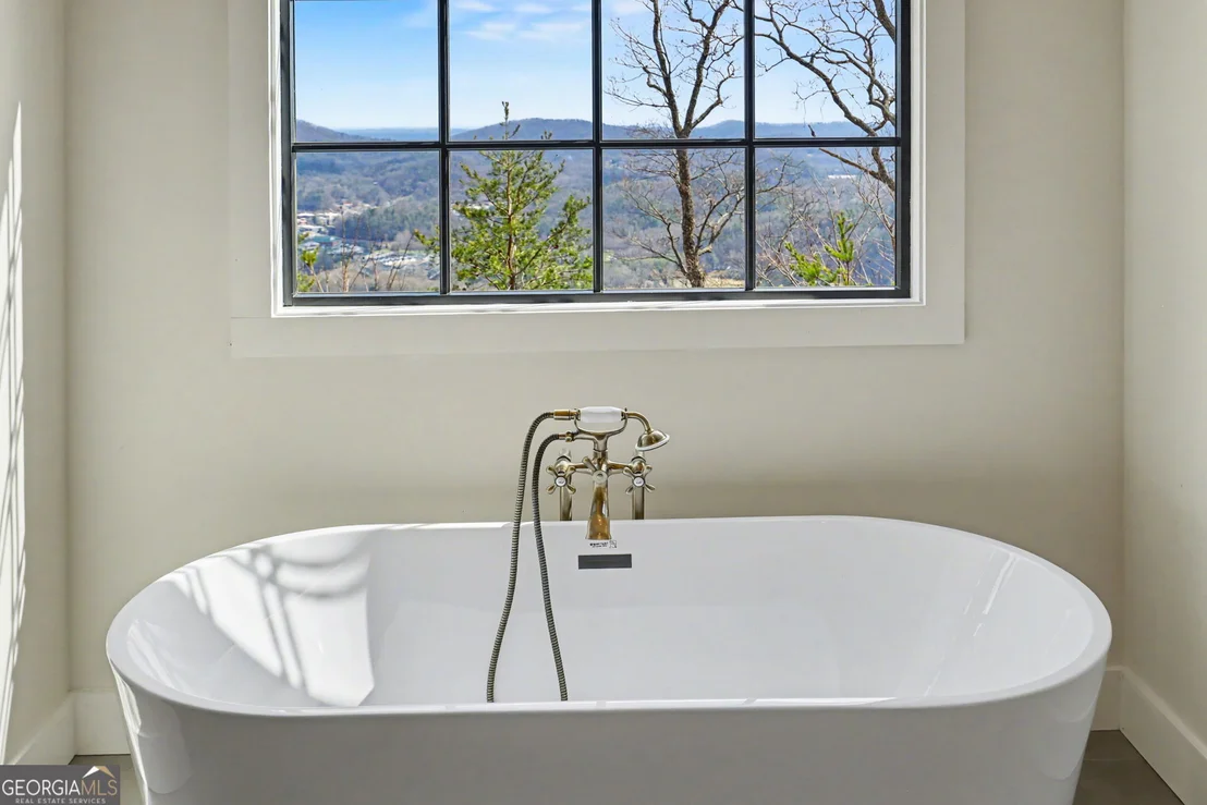 Photo of 416 Winding View