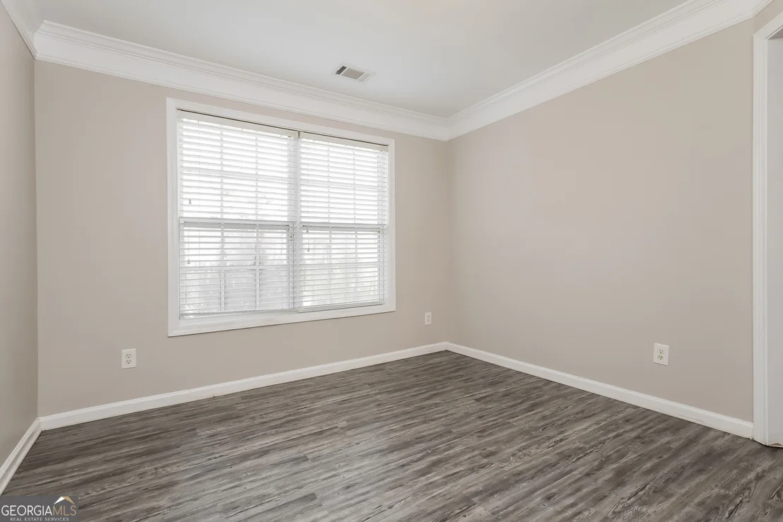 Photo of 180 Hawken Trail