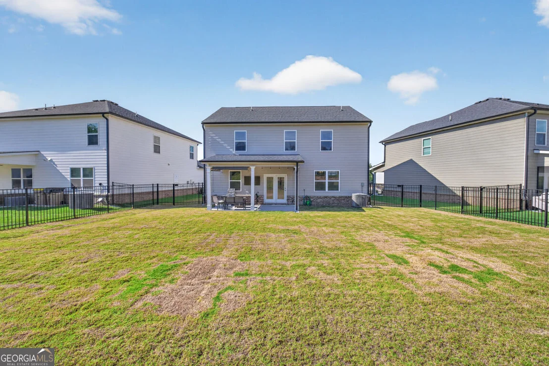 Photo of 120 Champlain Road