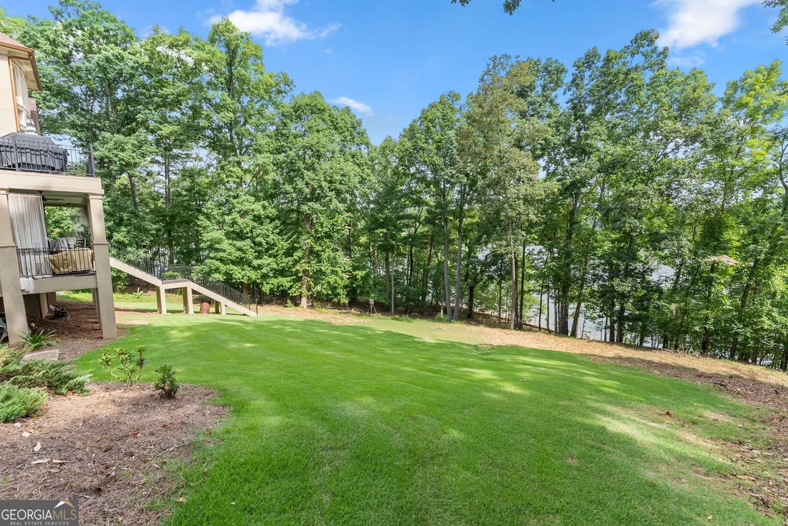 Photo of 2819 Point Overlook