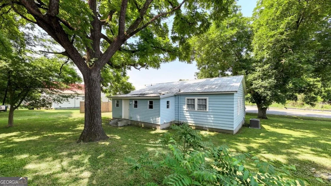 Photo of 430 Elm Street