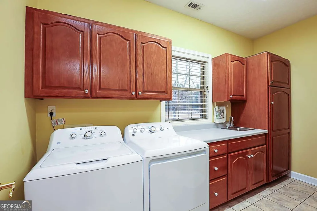 Photo of 307 Chester Thomas Road