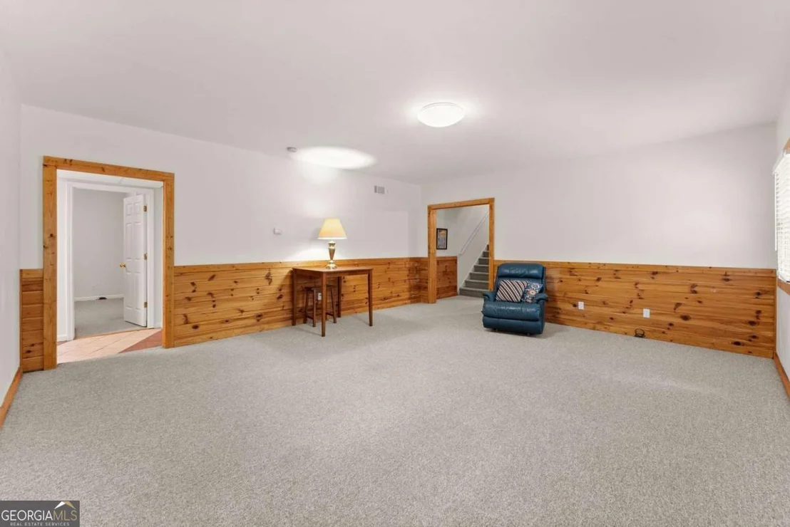Photo of 2405 Brooks Road