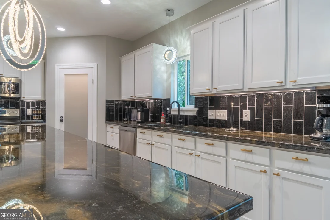 Photo of 418 Wilfar Strasse