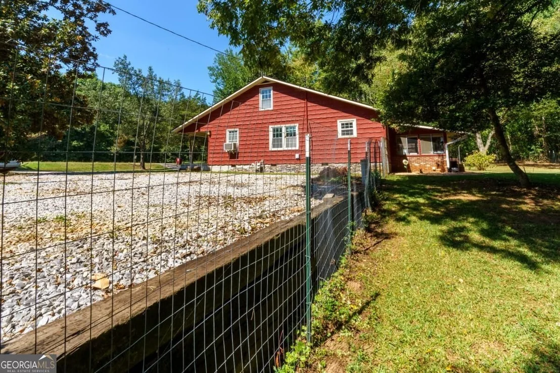 Photo of 2045 Ila Road