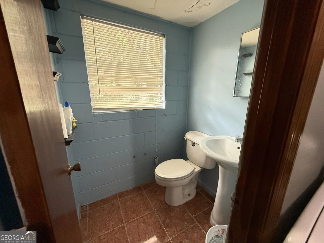 Photo of 5941 Pinecreek Road