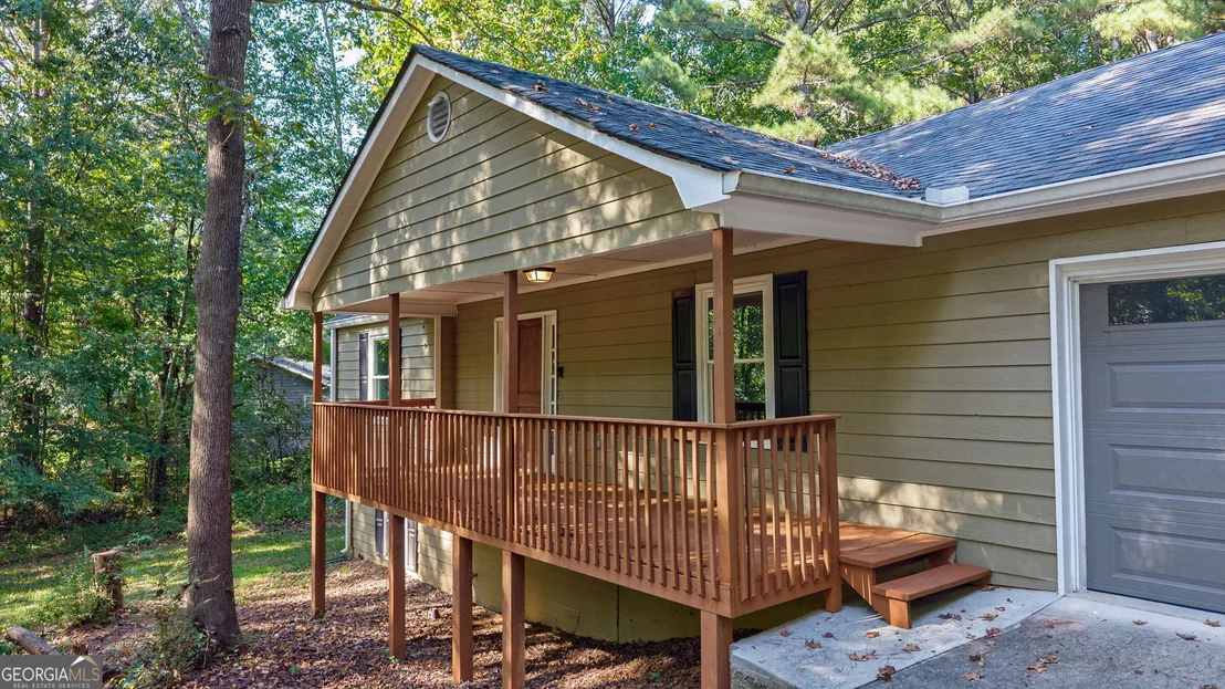 Photo of 233 Buckhorn Drive