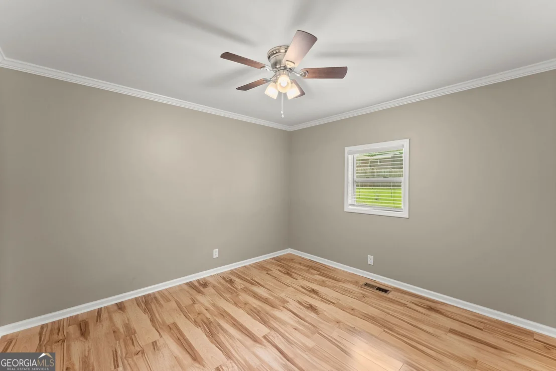 Photo of 47 Cherokee Boulevard